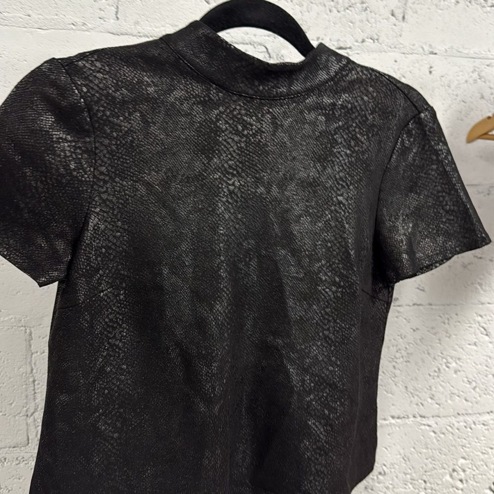 Harper Wren Snake Print Black Crop Top with Mock Neck Collar - Size XS